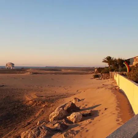 Les Mers Du Sud, 4 Personnes, Velos, Piscine, Climatisation, A 120m Holiday home *