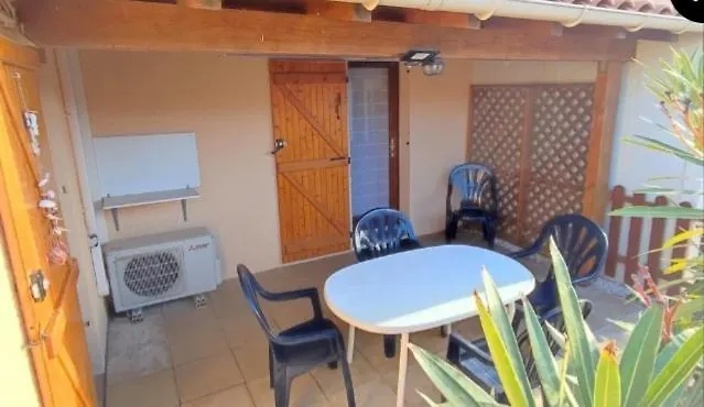 Les Mers Du Sud, 4 Personnes, Vélos, Piscine, Climatisation, à 120m Casa de Férias *
