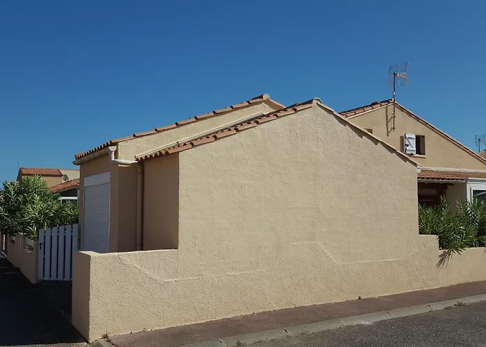 Les Mers Du Sud, 4 Personnes, Vélos, Piscine, Climatisation, à 120m Gruissan